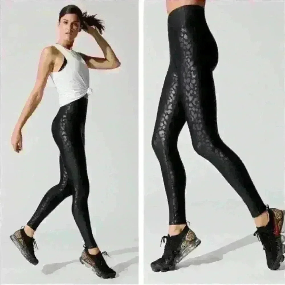 Carbon38 Black High-Waist Leopard-Textured Leggings